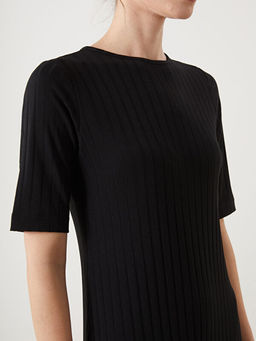 Bisiklet Yaka Dokulu Elbise