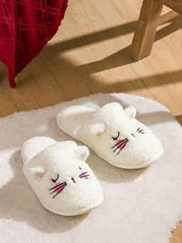 Hayvan Nak??l? Pel?? Kad?n Ev Terli?i