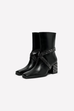 LEATHER HEELED ANKLE BOOTS WITH STUDS LUDOVIC DE SAINT SERNIN x ZARA