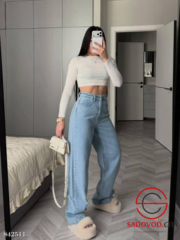 Джинсы клеш с высокой посадкой