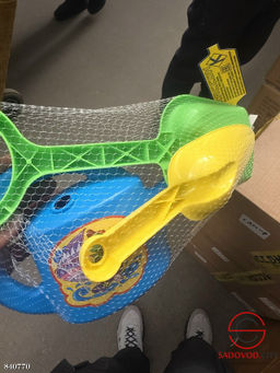 Песочный набор с лейкой и лопатками