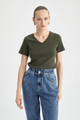 Базовая футболка из 100 % хлопка с короткими рукавами и v-образным вырезом приталенного кроя - Defacto фото 3