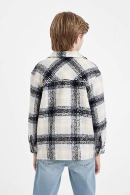 Фланелевая рубашка оверсайз для мальчика с воротником-поло и длинными рукавами - Defacto фото 6