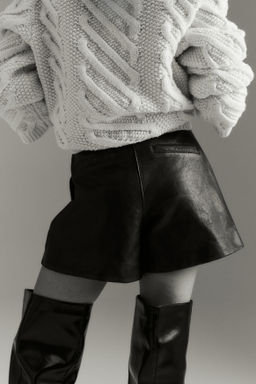 Pantal?n corto de piel - H&m фото 2
