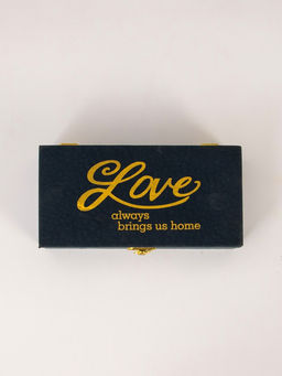 УЦЕНКА Шкатулка для украшений Любовь всегда возвращает нас домой, 5?10?20 см