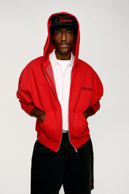 BERMUDA JOGGER BORDADO WILLY CHAVARRIA X ZARA / Negro фото 4