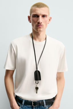 LEATHER PENDANT KEYRING - Zara фото 2