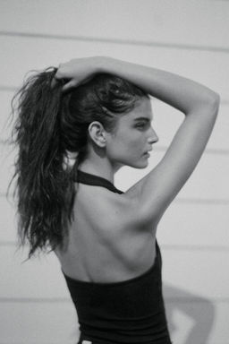 HALTER TOP - Zara фото 43
