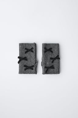 KNITTED MITTENS WITH VELVET BOWS - Zara фото 4