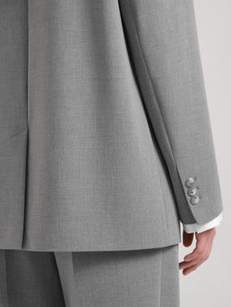 Жакет с эффектом многослойности