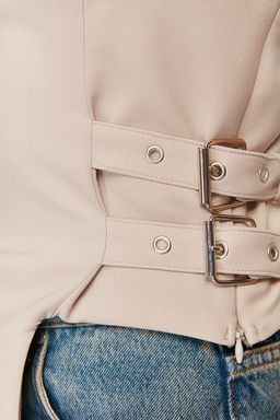 Trendyolmilla Siyah Straplez Fitted Kemer Toka Detayl? Dokuma Bluz TWOSS24BZ00349 фото 5