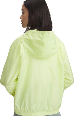 Ветровка женская
