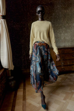 PRINTED MIDI SKIRT WITH METALLIC THREAD AND BELT