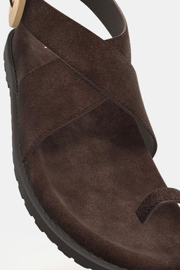 SPLIT SUEDE TOE POST BUCKLE SANDALS - Zara фото 8