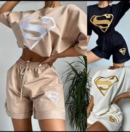 Костюм Size Plus футболка и шорты S белый K36