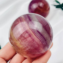 Шар из Флюорита