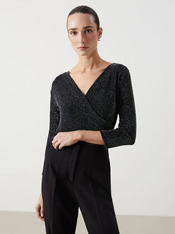 Kruvaze Yaka Parlak G?r?n?ml? Bluz