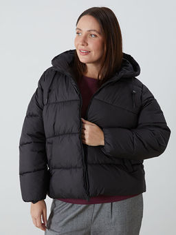 Kap??onlu Kad?n ?i?me Mont - Waikiki фото 4