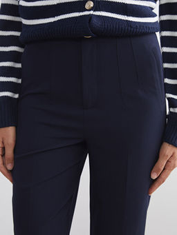 Dar Fit Pileli Kad?n Pantolon