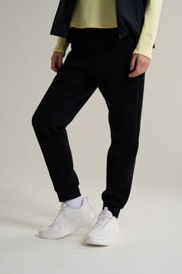 Брюки трикотажные Черный TRN ESSENTIAL Knit Track Pants