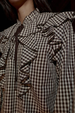 RUFFLED GINGHAM BLOUSE - Zara фото 2