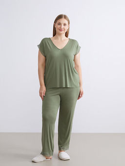 V Yaka Kad?n Pijama Tak?m?