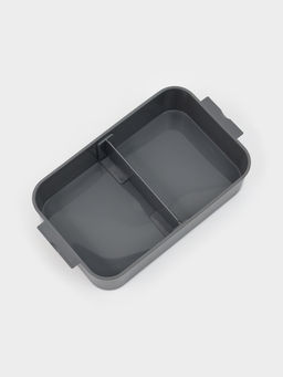 Ланч-бокс, 2 отделения, 2 яруса, с вилкой и ложкой, бутылкой 500мл,20х17х5,5 см, цвет серый   109495