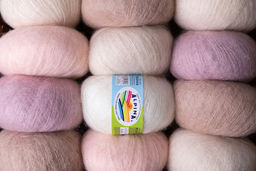 Пряжа ALPINA MEGHAN 73% кид мохер, 27% нейлон 4 шт. х 50 г 390 м 10 м