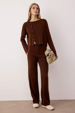 Kahverengi Asimetrik Dugme Detayl? Kazak-Pantolon Triko Alt - Ust Tak?m TWOAW26AU00042