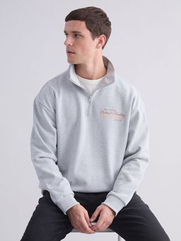 Dik Yaka Bask?l? Erkek Kal?n Sweatshirt