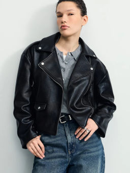 Куртка-косуха из искусственной кожи / Zarina