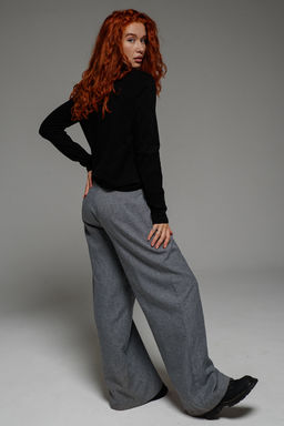 8519 Футболка с длинным рукавом женская