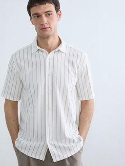 Regular Fit ?izgili Erkek G?mlek