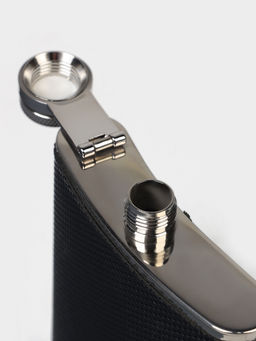 Набор 5в1: фляжка 240 мл, стопка 30 мл, воронка, 2.5 х 3.5 см, зажигалка - Simaland фото 7