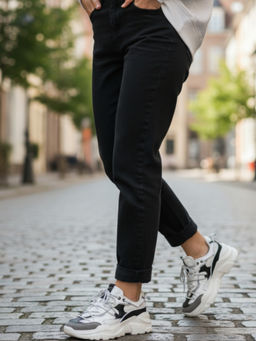 Кроссовки женские EVITA