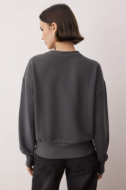 Ekru Fitilli Regular/Normal Kal?p Orme Sweatshirt TWOAW26SW00046 - Trendyolmilla фото 8