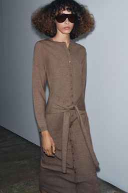 KNIT MIDI DRESS WITH BELT