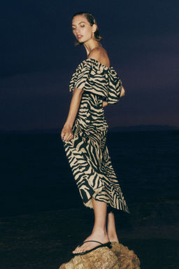 Vestido off-the-shoulder con volante - H&m фото 5