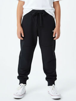 Брюки для мальчика с заплатками 22-0272 черный - Mini maxi фото 3