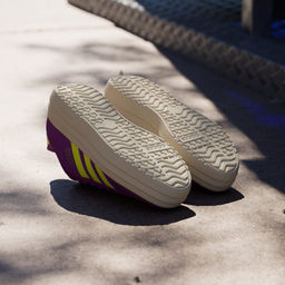 Кроссовки женские - Adidas фото 3