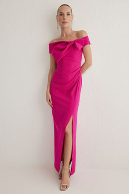 TRENDYOLMILLA Fusya Carmen Yaka Fiyonklu Dokuma Maxi S?k Abiye & Mezuniyet Elbise TPRSS25AE00030