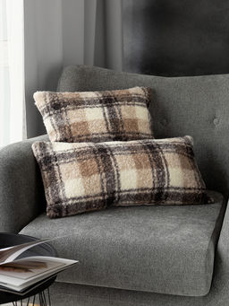 Наволочка декоративная 45х45 бежевый полиэстер - Denastia фото 3