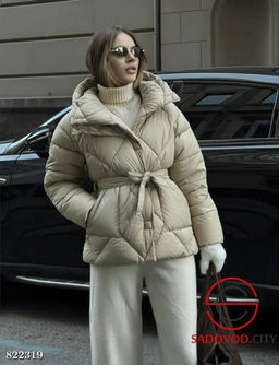 Куртка зимняя с капюшоном и поясом