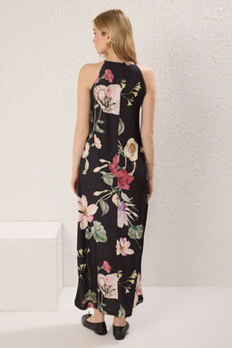 TRENDYOLMILLA Siyah Soyut Halter Yaka A-line/Can Ac?lan Esnek Maxi Orme Kalem Elbise TWOSS24EL00558 фото 18