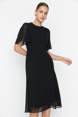 TRENDYOLMILLA Siyah Etegi Volanl? A Kesim Sifon Midi Astarl? Dokuma Elbise TWOSS22EL00733  фото 3