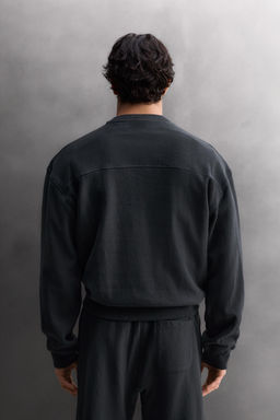 RELAXED FIT CREW NECK SWEATSHIRT - Zara фото 11