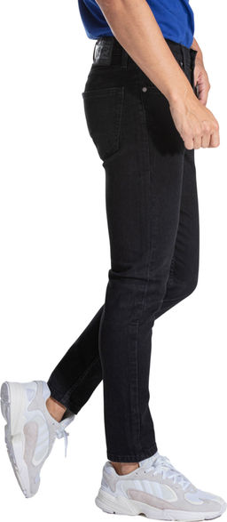 Джинсы мужские