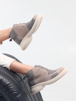 Ботинки 305.927be.Ваниль серый замша/байка