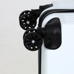 Чемодан детский на колёсах 39 л (S), на молнии, с кодовым замком, 4 колеса, белый