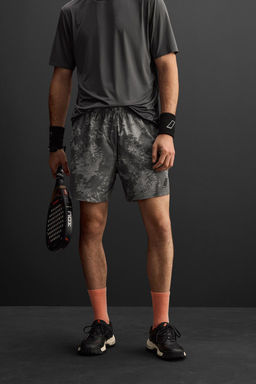 PRINTED TRAINING SHORTS - Zara фото 19